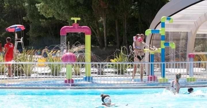 Mobilhome Camping Proche Des Plages Saint-Jean-de-Monts Exterior foto